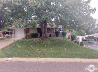 3982 Hoffmeister Ave, Saint Louis, MO