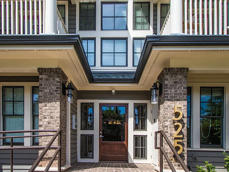 525 East Blvd — Photo 33