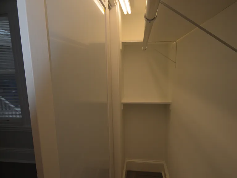 31 Claybourne St #1 — Photo 36