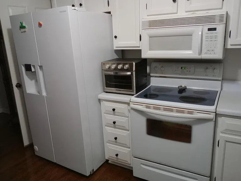 2130 Windrow Dr #2 — Photo 6