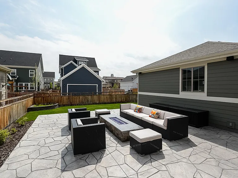 3230 Spruce St — Photo 33