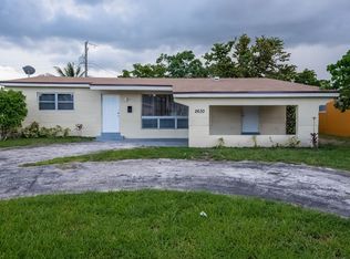 2630 Flamingo Dr, Hollywood, FL 33023