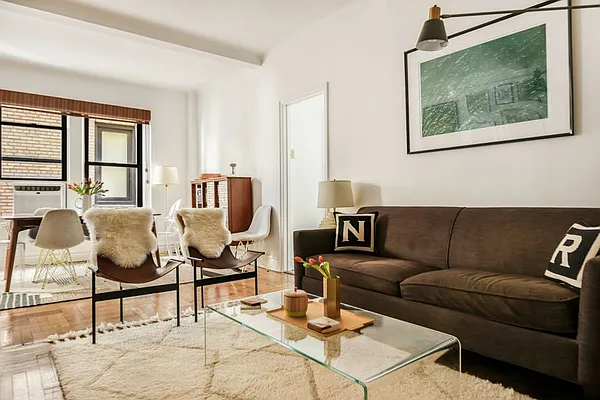 Sold by Compass | media 7