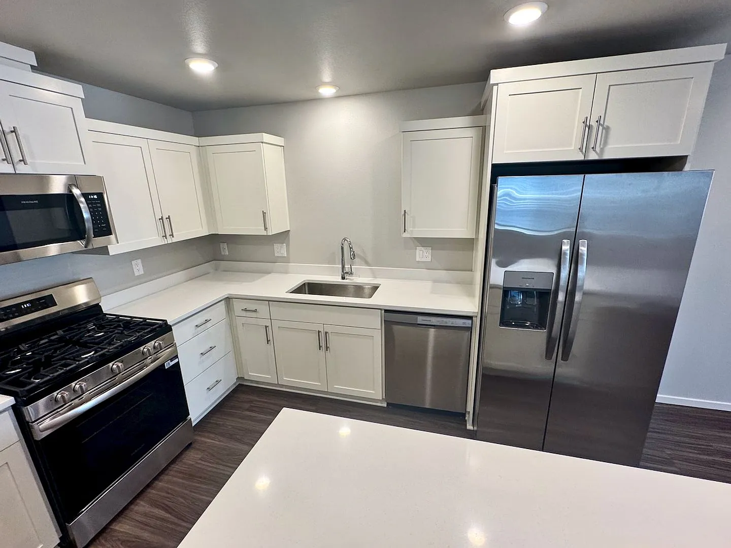 Brand-New 3-Bedroom End-Unit Townhome in Woodburn — Photo 4