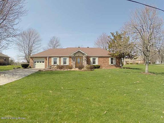 2nd image of 624 Forbes Dr