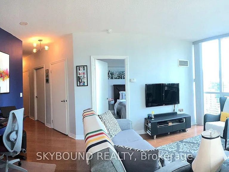 16 Yonge St #2802 — Photo 33