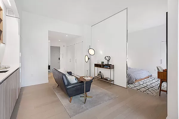 Rented by REAL New York | media 3