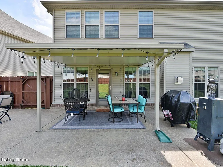 1917 Carabiner Way — Photo 21