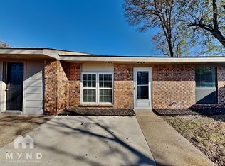 1701 S Cardinal Dr UNIT B, Ennis, TX 75119