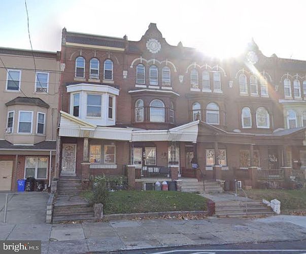 1st image of 1606 W Erie Ave