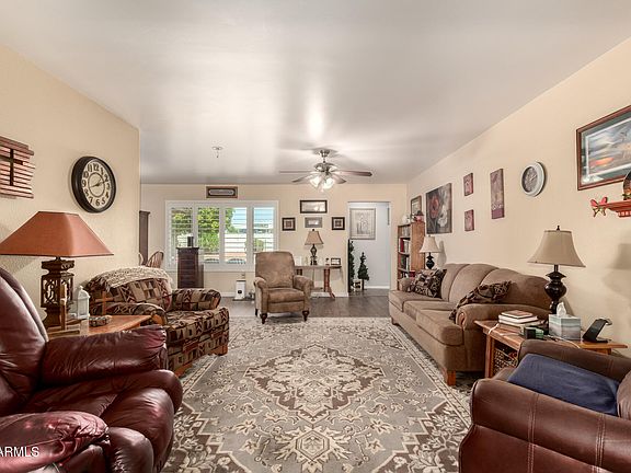 4th image of 16849 N MEADOW PARK Drive
