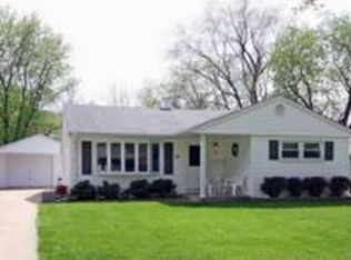 3107 Swallow Ln, Rolling Meadows, IL 60008