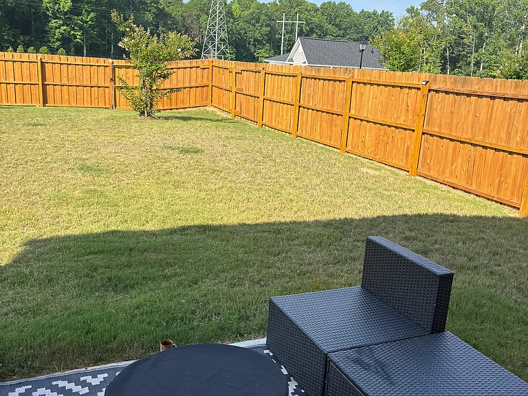510 Palmerston Dr — Photo 9