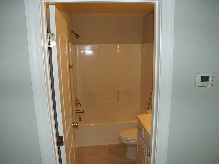 2344 Chavis Dr #B — Photo 22