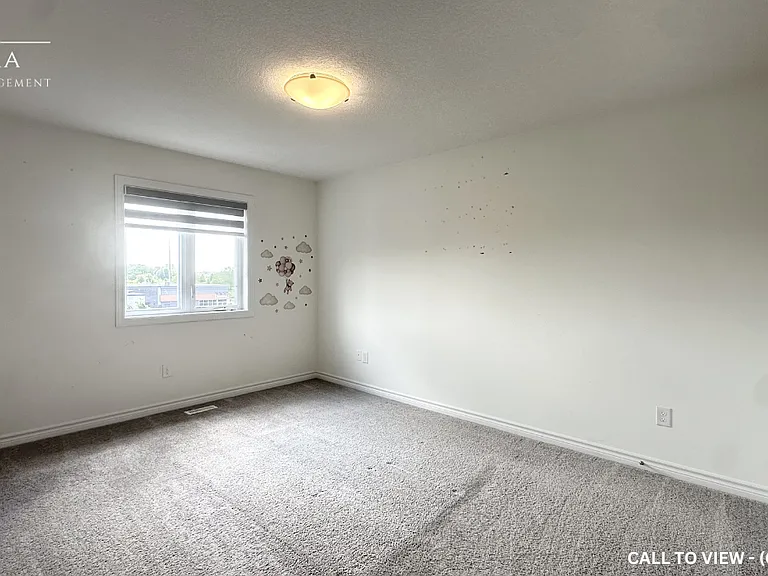 1736 Finley Cres — Photo 7