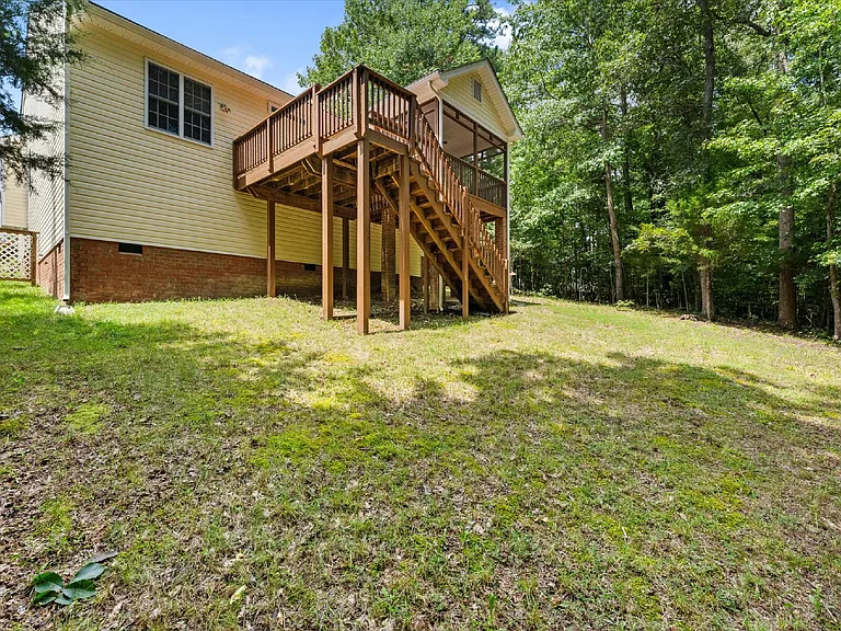 5701 Hereld Green Dr — Photo 32