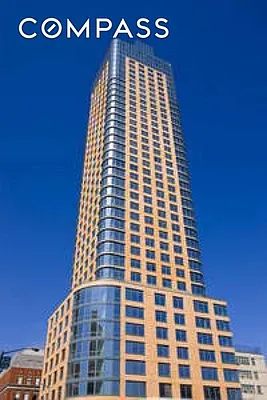 Rented by Compass | media 23