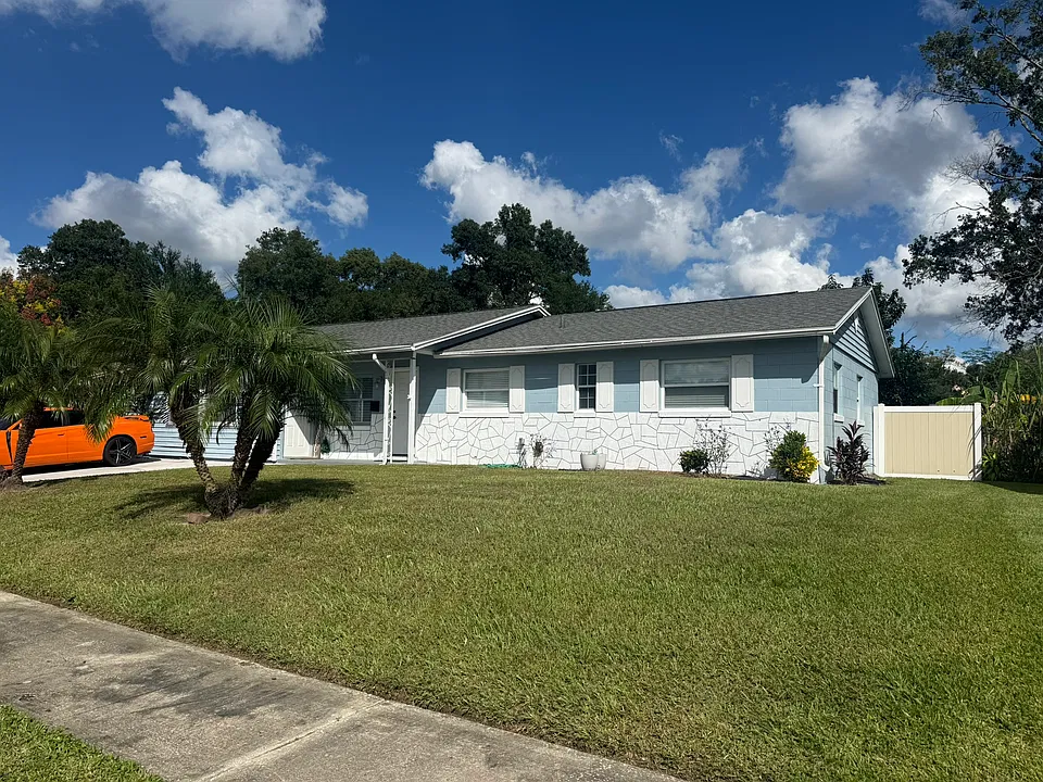 3227 Wallington Dr