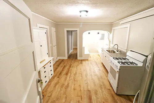 151 S Main St #1 Photo 1