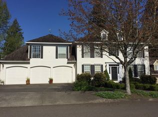 11304 SE Highland Loop, Clackamas, OR 97015