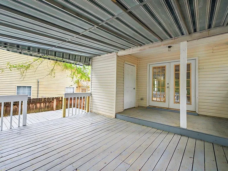 3001 Oak Park Ct #A — Photo 34