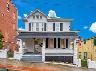 8 S Maryland Ave, Brunswick, MD 21716