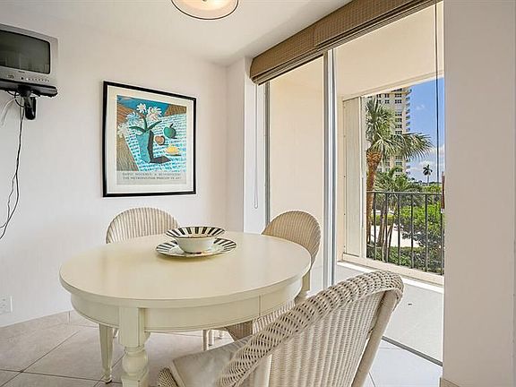 3rd image of 1801 S Flagler Dr APT 308