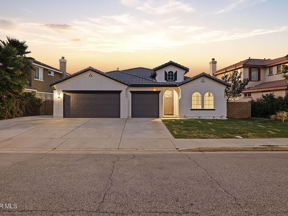1st image of 3727 Club Rancho Dr