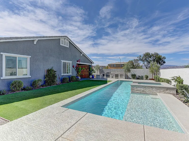 6390 Montrose Park Ct — Photo 8