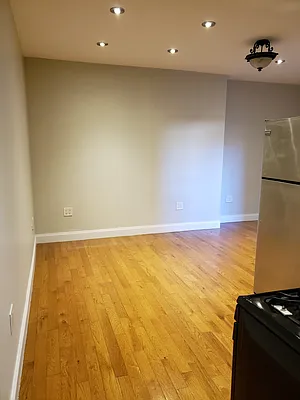 Rented by The Hamilton Group | media 25