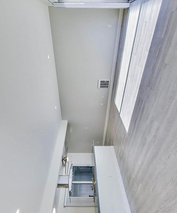 1st image of 1648 Hollenbeck Ave