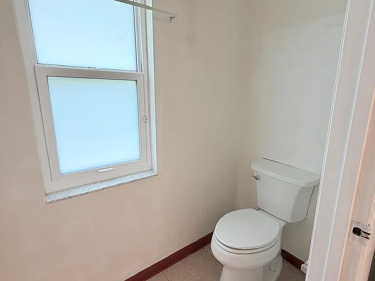 1613 SW Whipple Ave — Photo 26