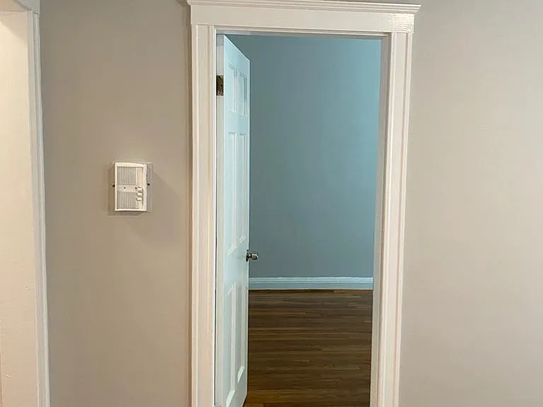 169 Kent St #2 — Photo 5