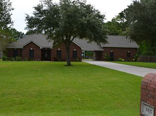 3007 Henkel Ln, Santa Fe, TX 77510