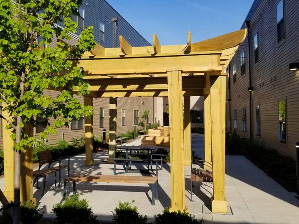 1573 E Livingston Ave Unit 211