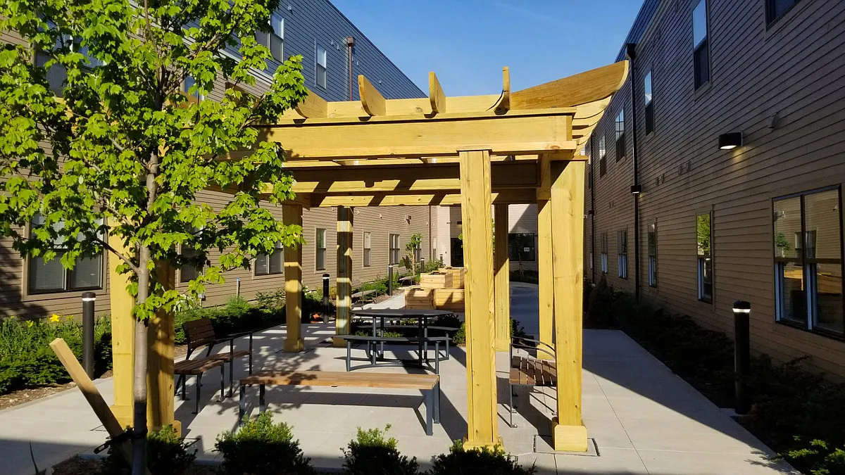 Building Photo - The Livingston