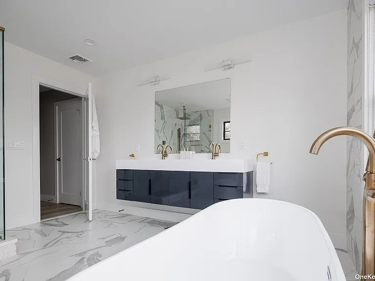 650 Pine Ave — Photo 18