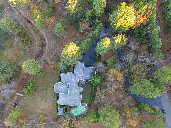3rd image of 1819 Dragonfly Ln