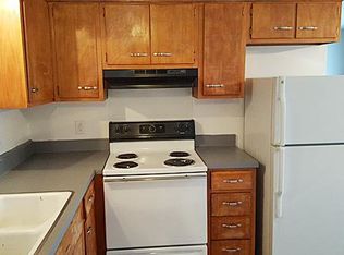7038 E 10th St, Indianapolis, IN 46219
