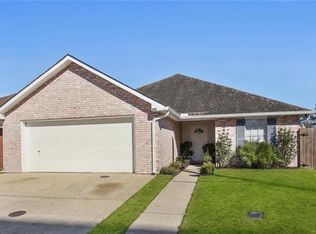 821 Newport Dr, La Place, LA 70068