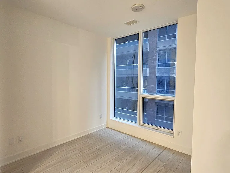 15 Mercer St #305 — Photo 2