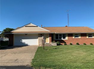 4541 8th St NW, Canton, OH 44708