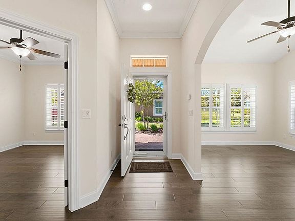 4th image of 48 Ocale Ct