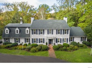 4250 Congress St, Fairfield, CT 06824