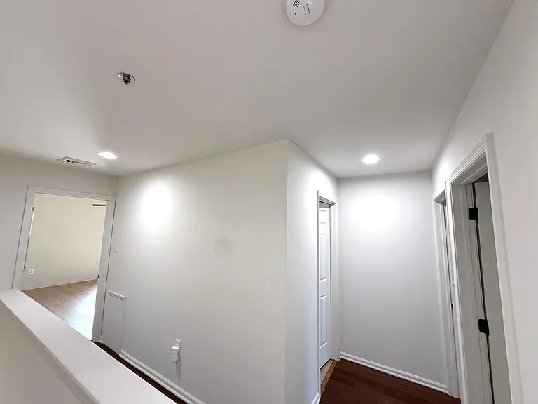 610 Brentwood Ct — Photo 33