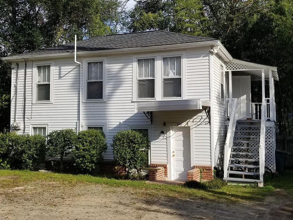 This rental is the downstairs apt. / Lower Level