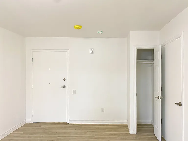 630 Cummings Ave — Photo 135