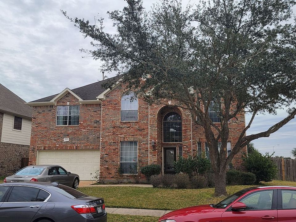 1st image of 3223 Village Pond Ln
