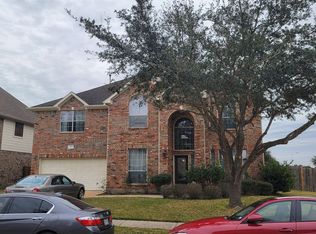 3223 Village Pond Ln, Fresno, TX 77545