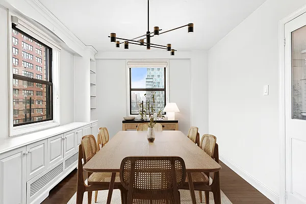 Sold by Compass | media 16